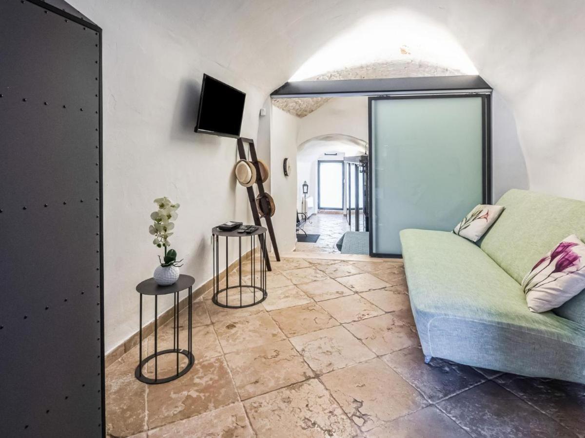 Casetta Antico Borgo 오스투니 외부 사진